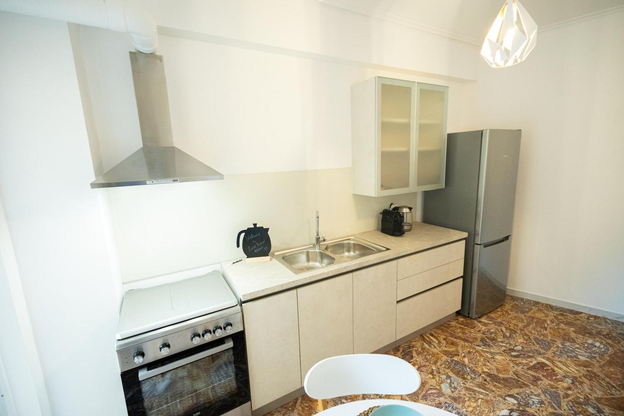 Love Travel Athens Apartments Exterior photo
